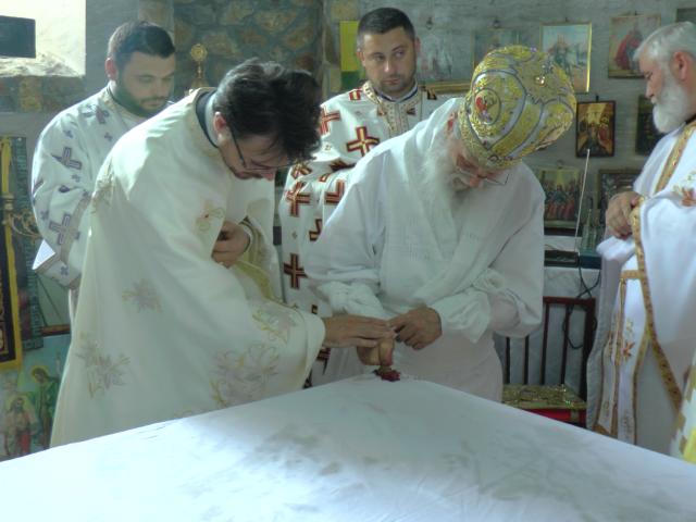 IPS Pimen: „Cum să-i cerem lui Dumnezeu să ne ierte greșelile noastre, dacă noi nu iertăm?”