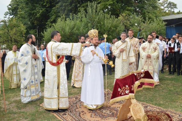 Reabilitarea Bisericii "Sfântul Nicolae" din Huşi, încununată cu Slujba Sfinţirii