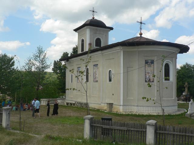Tabără pentru 100 de copii, la Parohia Găneşti