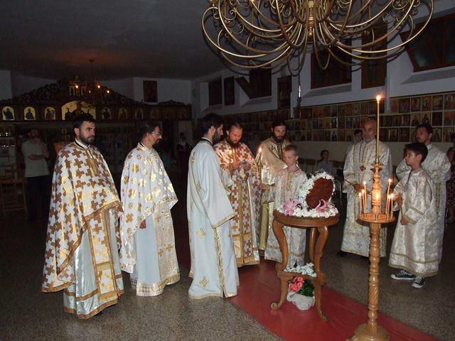 Sărbătoarea „Aducerii moaștelor Sfântului Nectarie” în Parohia „Înălțarea Sfintei Cruci” din Roma
