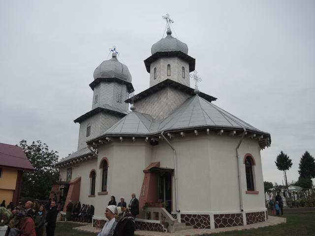 Slujbe arhierești în Parohia Hărmăneștii Noi