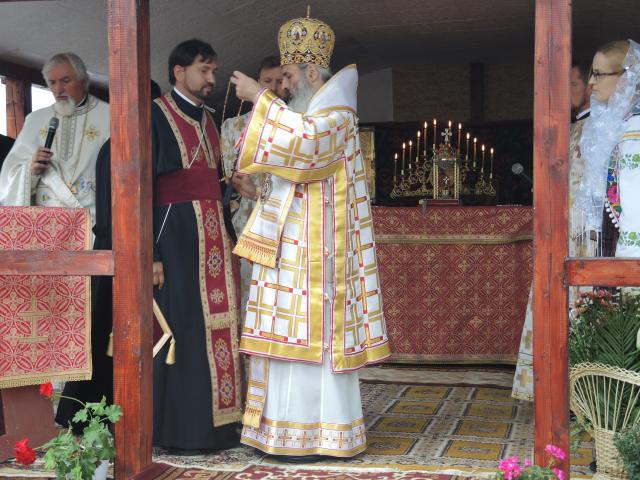 Slujbe arhierești în Parohia Hărmăneștii Noi