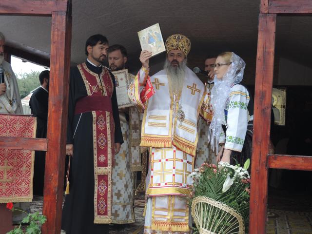 Slujbe arhierești în Parohia Hărmăneștii Noi