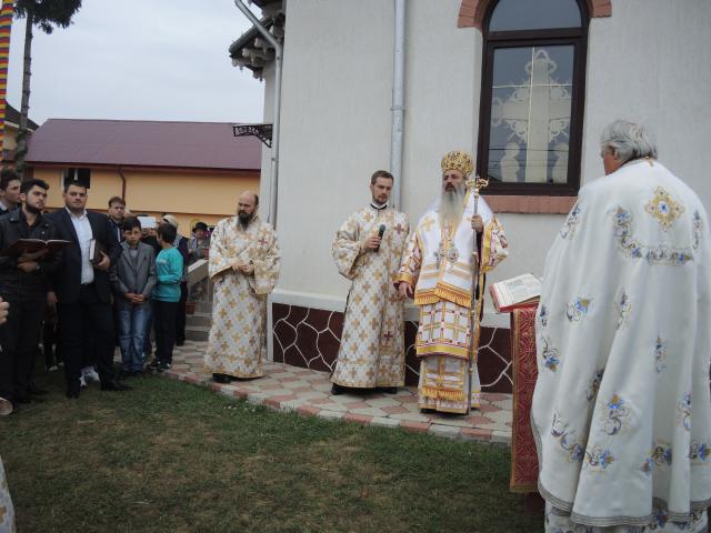 Slujbe arhierești în Parohia Hărmăneștii Noi