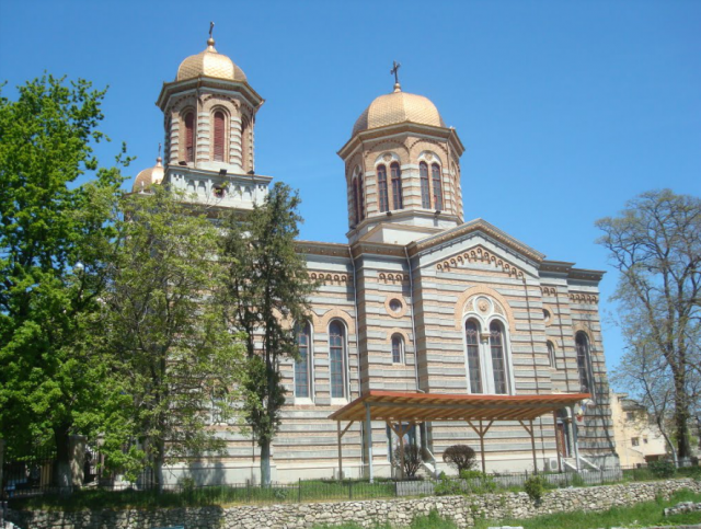Resfințirea bisericii din Satul Stupina
