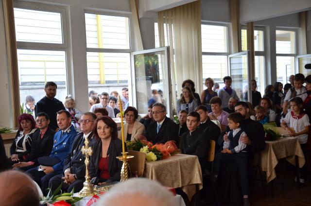 Deschidere de an şcolar la Seminarul Teologic din Botoşani în prezenţa IPS Teofan