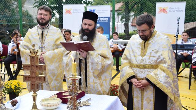 „Performanța”, tema aleasă de comunitatea „Varlaam Mitropolitul” pentru anul şcolar 2015-2016
