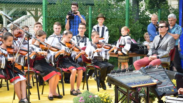 „Performanța”, tema aleasă de comunitatea „Varlaam Mitropolitul” pentru anul şcolar 2015-2016