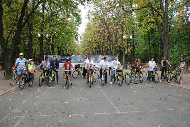 Iașul, scenă plină de culoare si diversitate. Festivalul Celebrarea Multiculturalității – Aici și Acum