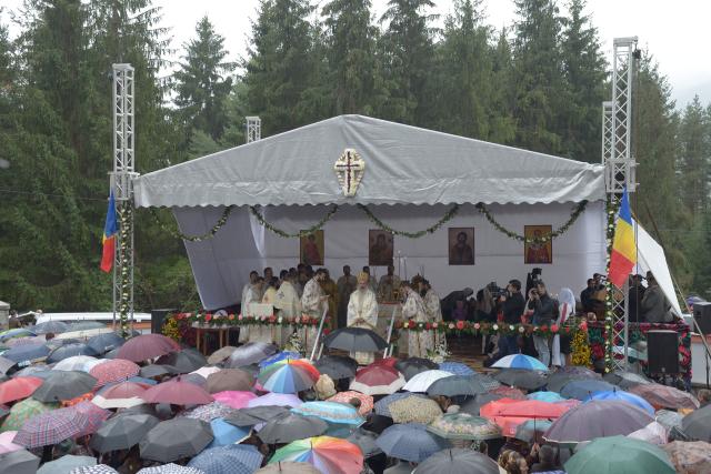Biserica „Sfântul Ierarh Nicolae” din Chirițeni a fost sfințită