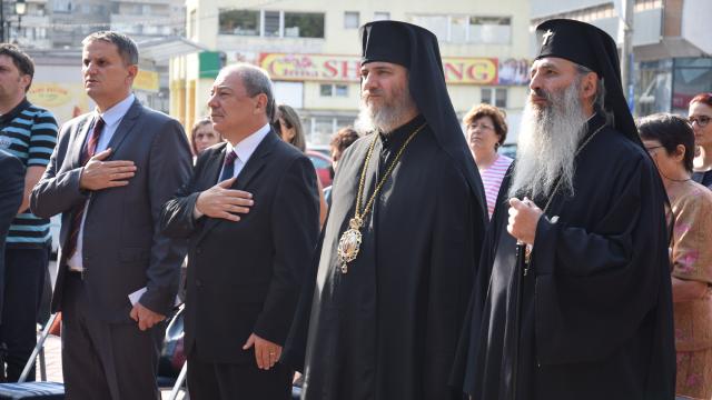 Bustul Arhiepiscopului Ciprului Kyprianos, inaugurat la Iași