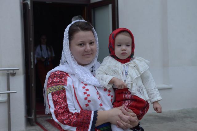 „Să vă apropiați de chipurile părinților Paisie Olaru şi Cleopa Ilie, căci au multe a vă grăi”