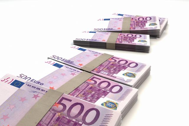 Cei care sug sângele oamenilor disperați