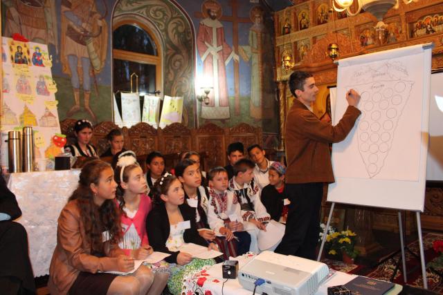 Au debutat catehezele demonstrative în Protopopiatul Paşcani