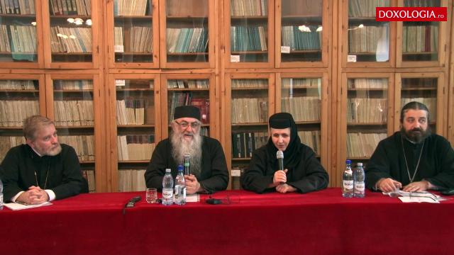 (Video)  Despre importanța studierii Sfinților Părinți – Arhim. Zaharia Zaharou | expunerea