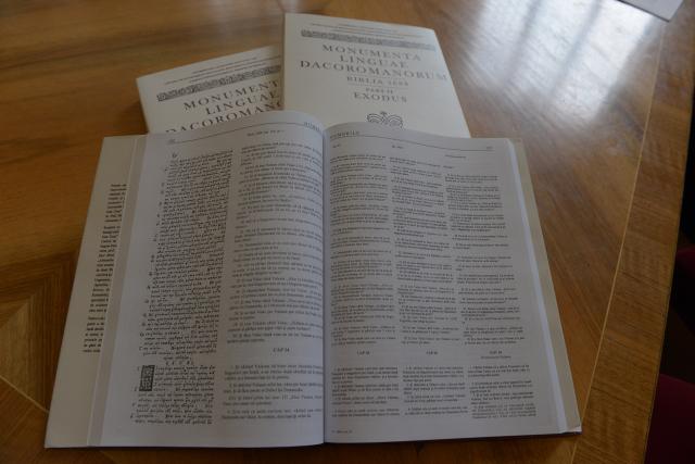 Proiectele de valoare sunt duse până la capăt – „Monumenta linguae Dacoromanorum. Biblia 1688”