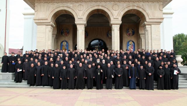 Preoții din județul Buzău, la conferința semestrială de toamnă