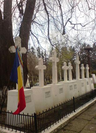 Stupca lui Ciprian Porumbescu, în luminile toamnei