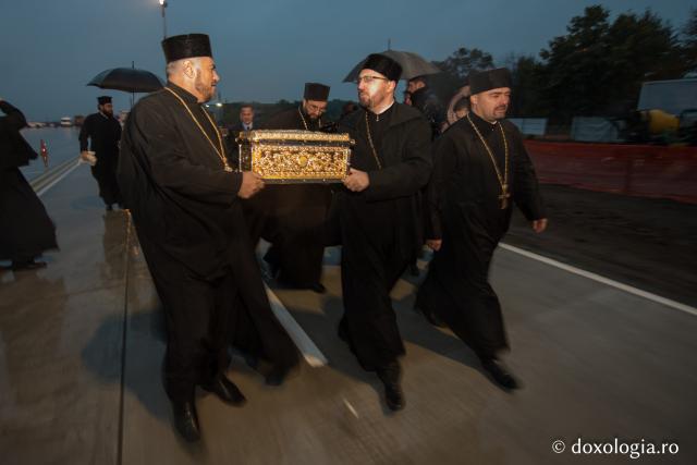 Moaștele Sfântului Ioan Gură de Aur au sosit la Iași