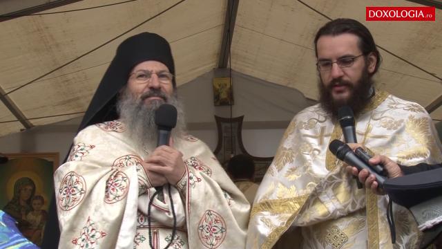 „Aveți binecuvântarea de a vă închina Moaștelor Sfintei Maria Magdalena și de a cere tot ce este de folos sufletelor frățiilor voastre.”