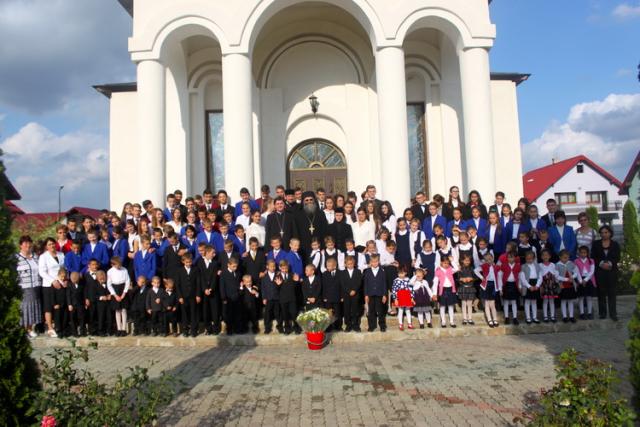 Diplomă de excelenţă pentru arhimandritul Iustin Dragomir