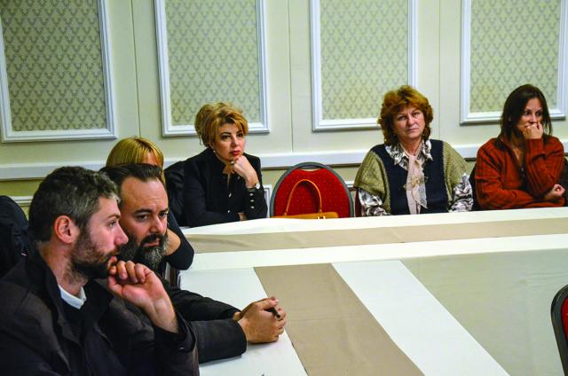 Antonia Tully: „Părinţii sunt nişte maeştri în educarea propriilor copii“
