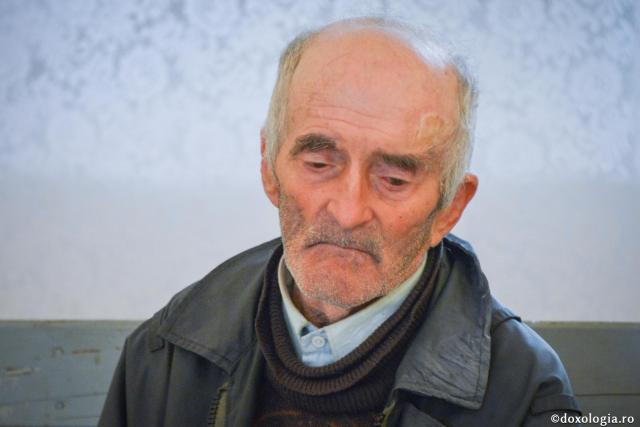 Cum se cuvine a mângâia pe cei împuţinaţi la suflet