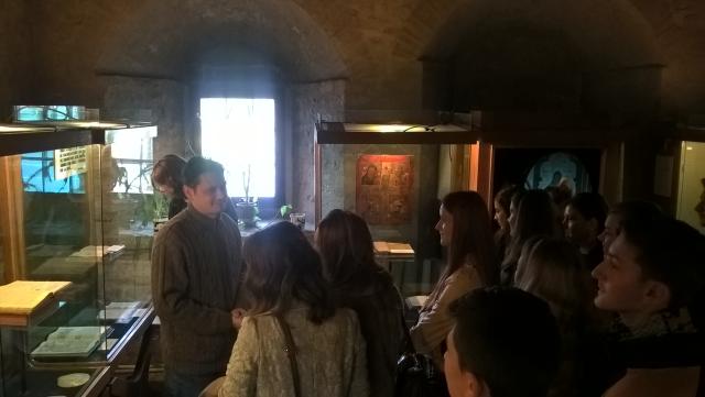 Elevii din Răducăneni au aflat cine sunt „Mitropoliţii poeţi”