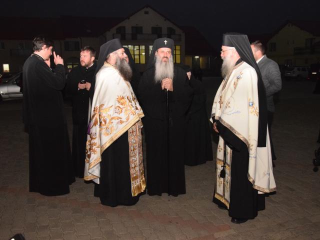 Patriarhul Bisericii Ortodoxe Române, prezent la sfinţirea Așezământului de copii „Sfântul Ierarh Leontie” din Rădăuți
