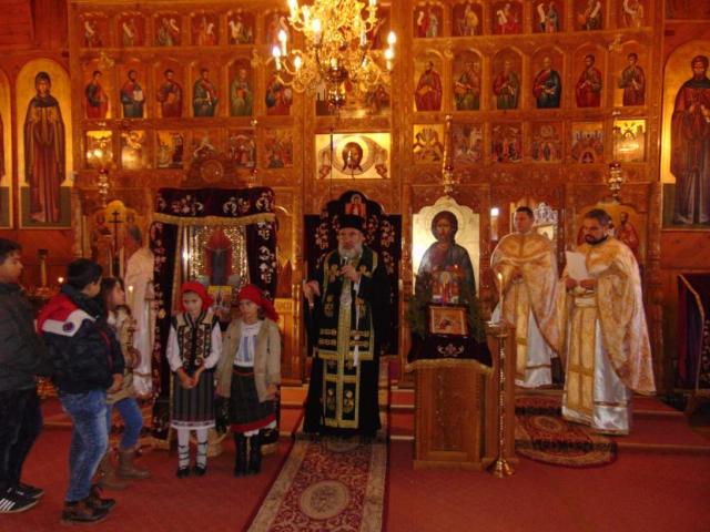 A treia zi de Crăciun, la Mănăstirea Valea Budului