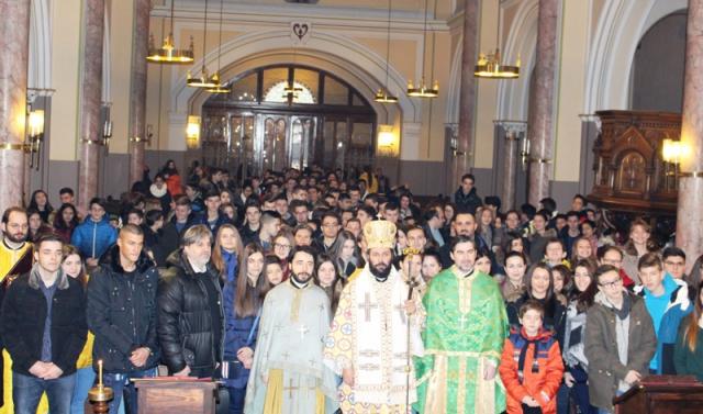 Peste 250 de tineri prezenți la biserica românească „Sfântul Antonie” din Viena