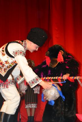 Concert caritabil realizat de elevii Seminarului Teologic Liceal „Sf. Ioan Iacob” Dorohoi
