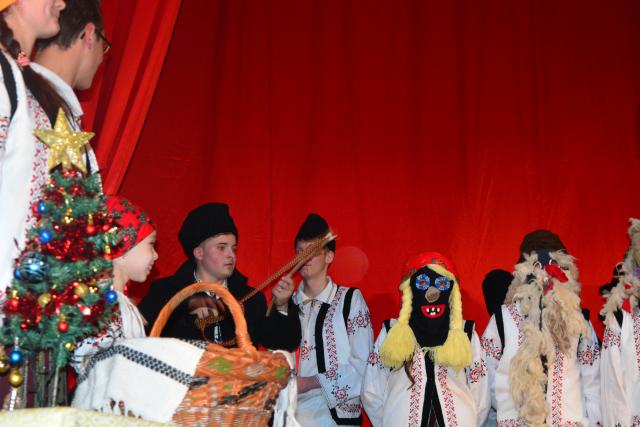 Concert caritabil realizat de elevii Seminarului Teologic Liceal „Sf. Ioan Iacob” Dorohoi