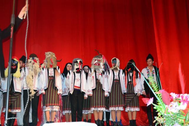 Concert caritabil realizat de elevii Seminarului Teologic Liceal „Sf. Ioan Iacob” Dorohoi