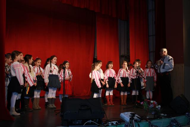 Concert caritabil realizat de elevii Seminarului Teologic Liceal „Sf. Ioan Iacob” Dorohoi