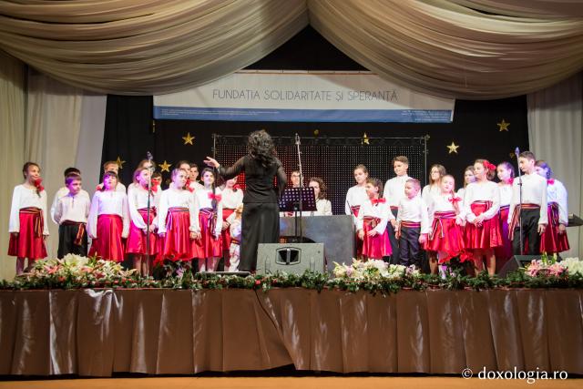 „Poveste din Viflaim” spusă de Paula Seling la Iași