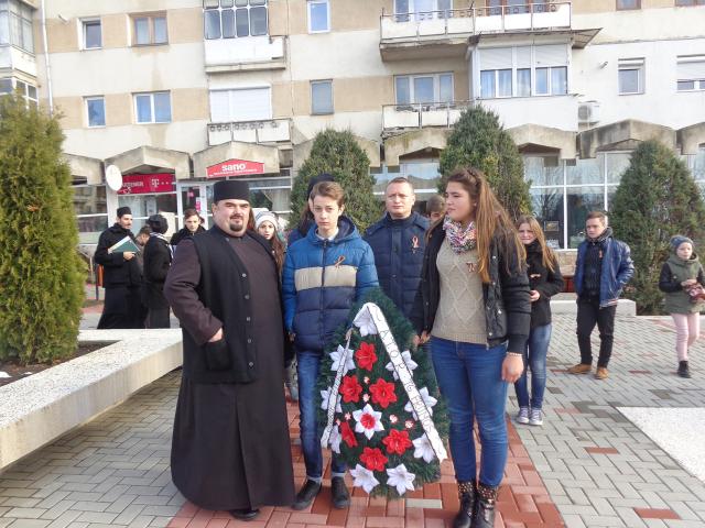 Tinerii din Târgu Frumos au sărbătorit 1 Decembrie alături de membrii ATOR Paşcani