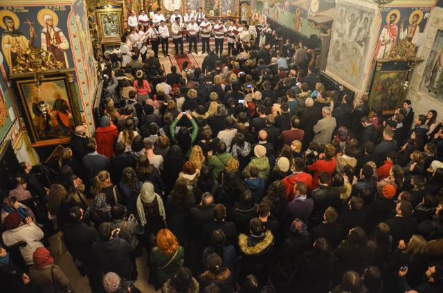 Corul „Byzantion” a lansat primul său album de colinde