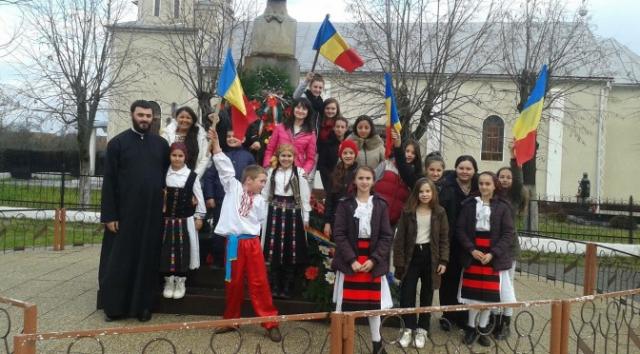 Ziua națională a românilor sărbătorită la parohia Vasile Goldiș