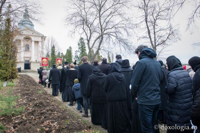 Sâmbătă, 5 decembrie, a fost săvârşită slujba de înmormântare a maicii Rafaela Urdă