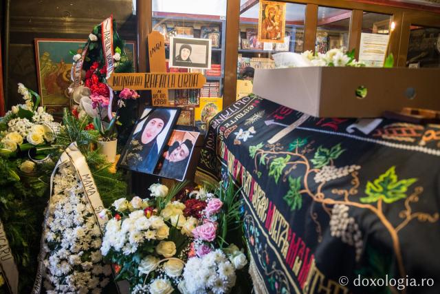 Sâmbătă, 5 decembrie, a fost săvârşită slujba de înmormântare a maicii Rafaela Urdă