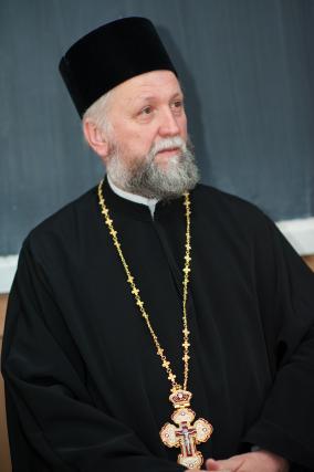 Doi patriarhi ai româniei comemorați prin lansare de carte la Seminarul Teologic „Sfinţii Împăraţi Constantin și Elena” din Piatra Neamţ