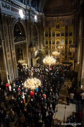 Nașterea Domnului, sărbătorită la Iași prin Liturghie arhierească