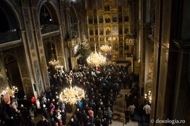 Nașterea Domnului, sărbătorită la Iași prin Liturghie arhierească