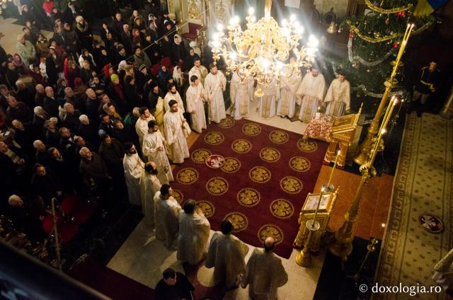 Nașterea Domnului, sărbătorită la Iași prin Liturghie arhierească