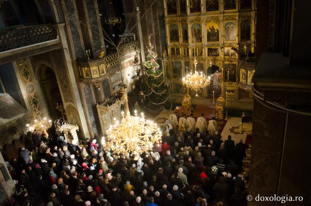 Nașterea Domnului, sărbătorită la Iași prin Liturghie arhierească