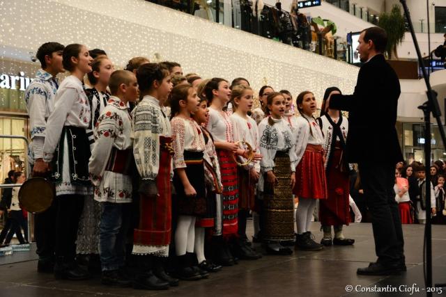 Gală de Crăciun în cadrul proiectului „Cantus Mundi“, la Iaşi