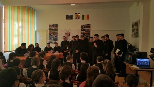 Eparhia Romanului şi Bacăului l-a comemorat pe Eminescu