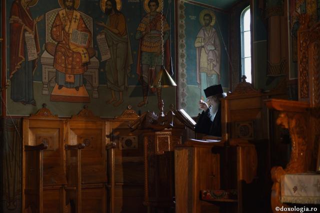 Protosinghelul Mihail Bădilă – duhovnicul cu darul rugăciunii