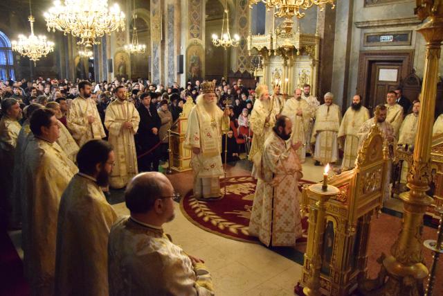 Hram la Facultatea de Teologie: „Biserica dă sens atât familiei, cât și școlii”